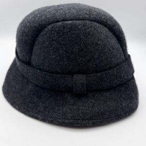 J. Crew Women's SZ S/M 100% Wool Charcoal Gray Cloche Bucket Short-Brim Hat Pink